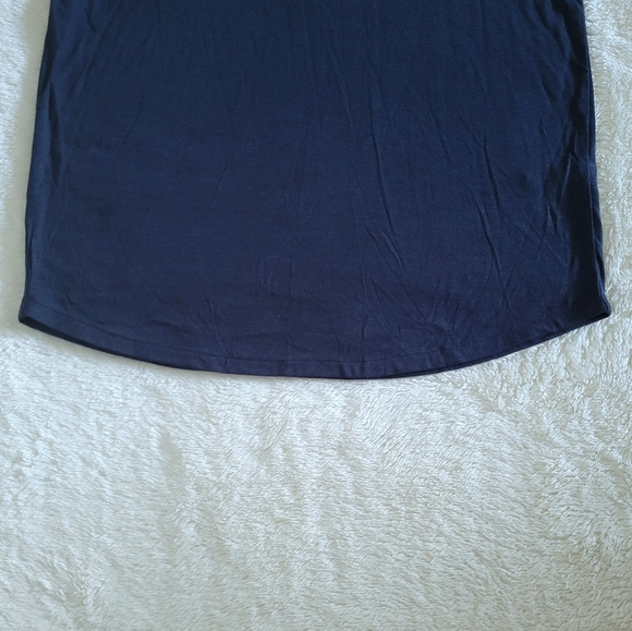 Vince Not-So-Basic Dark Cobalt Blueđź’™ Teeđź‘• - NWT - Picture 5 of 12